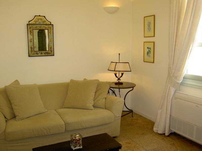 Hotel Aria Lito Mansion à Fira  Extérieur photo